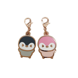 Promotional Gifts Custom Bulk Price Gold Penguin Logo Shape Metal Charm with Lobster Clutches 