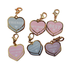 High Quality Custom Gold Plated Hard Enamel Charm with Gold Keychain