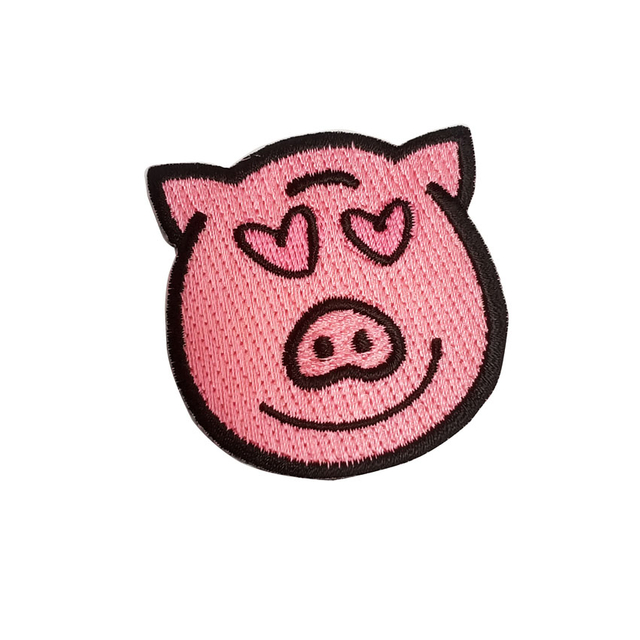 Customized Diy Cloth Patch Design Pig Logo with Pink Heart Eyes Embroidery Patches 