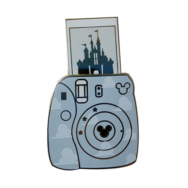 DLC custom cute metal Camera pins hard enamel lapel pin Up and down telescopic spring