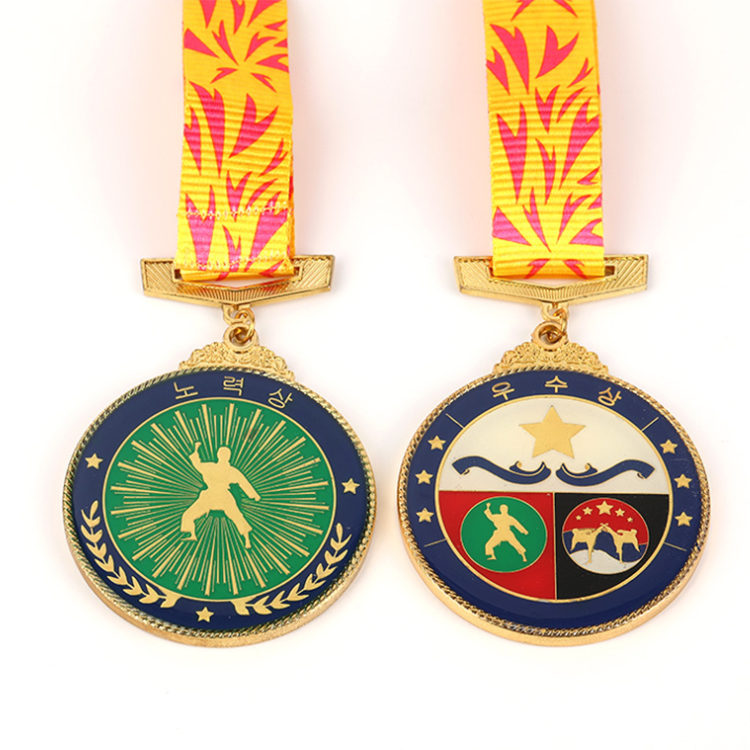 Top Quality Two Parts Combined Metal Trophy Medal Epoxy Filled Smooth Quality Metal Medals