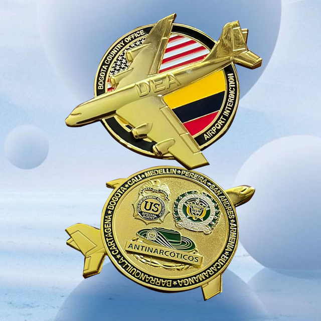 3d Crafts Gold Plating Airplane Logo Military Challenge Coins Air Force Police Badge Coin for Sale